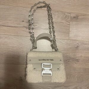 Maniere de Voir Crossbody Bag